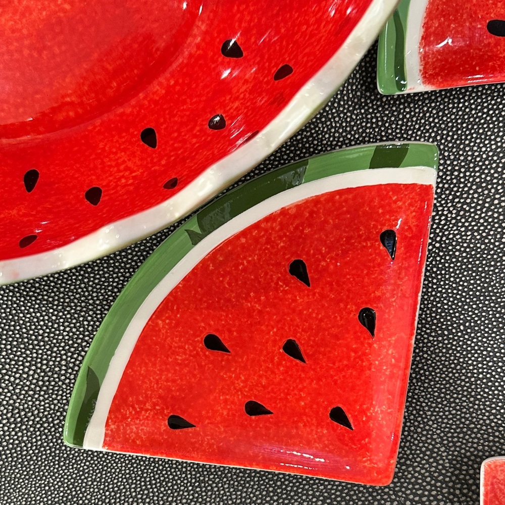 Pier 1 Imports Ceramic Watermelon Party Bowl and Plates Set - Picture 4 of 9
